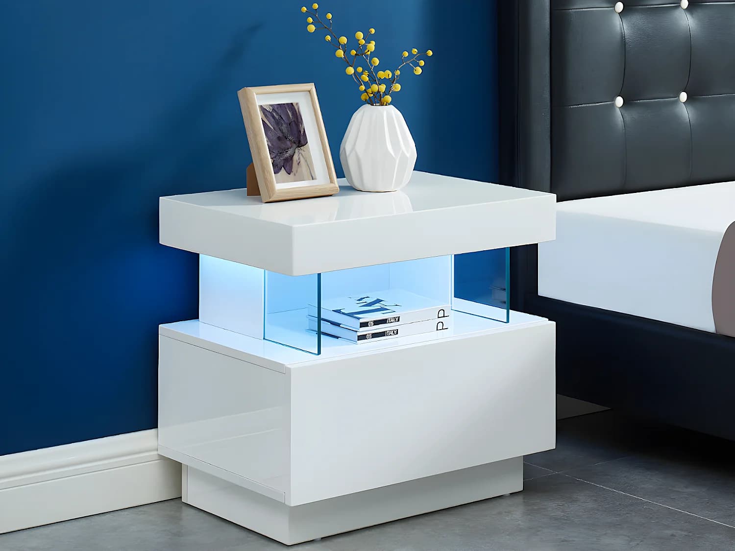 Table de chevet 1 tiroir et 1 niche - Avec LEDs - MDF - Blanc laqué - FABIO II